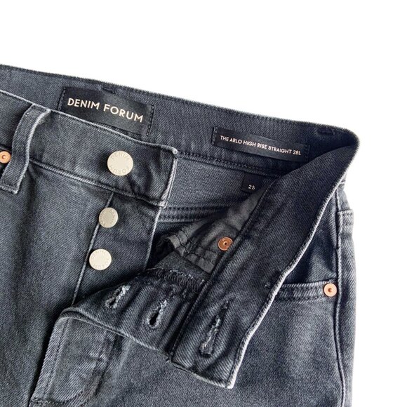 The Arlo Hi-Rise Straight by Denim Forum in Washed Black / size 25 inch waist - Picture 5 of 8